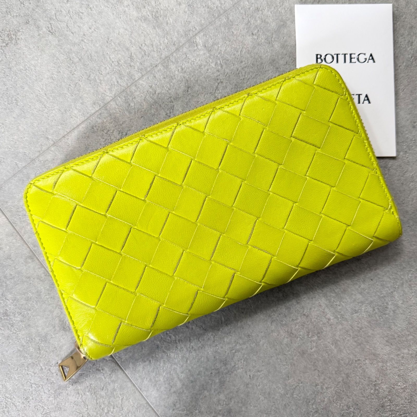 BOTTEGA VENETA ボッテガヴェネタ マキシイントレチャート ラウンド