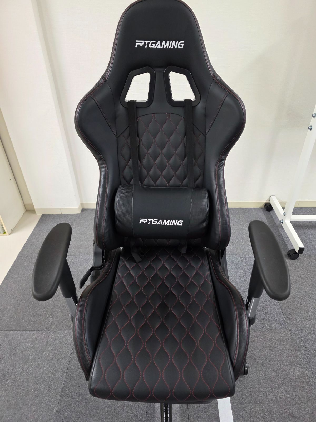 RTGAMING ゲーミングチェア フットレスト付き ブラック レッド デスク 