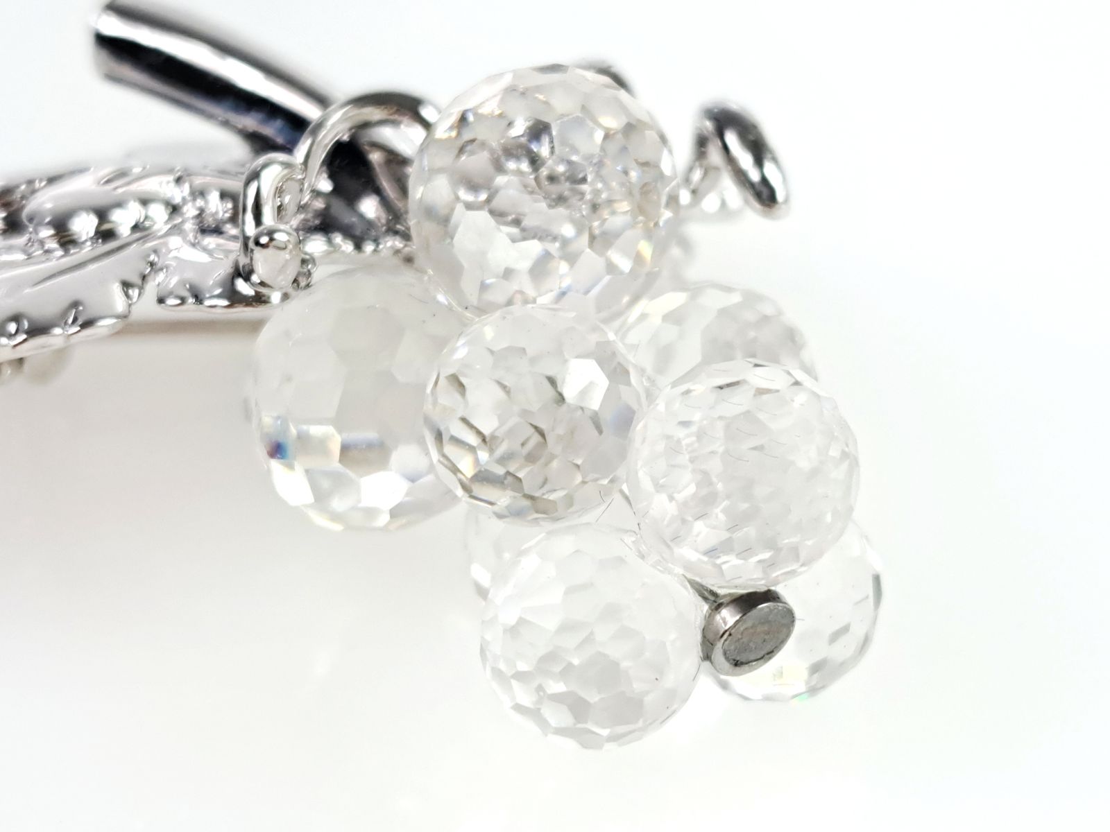 スワロフスキー SWAROVSKI クリスタル ぶどう/葡萄 モチーフ ブローチ
