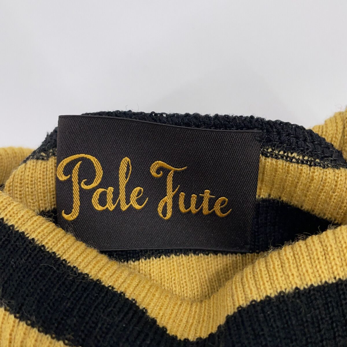 ペールジュート　palejute タートルネック　セーター　ブラック Pale Jute ペールジュート 【美品】PJ-2022AW-01 ボーダー