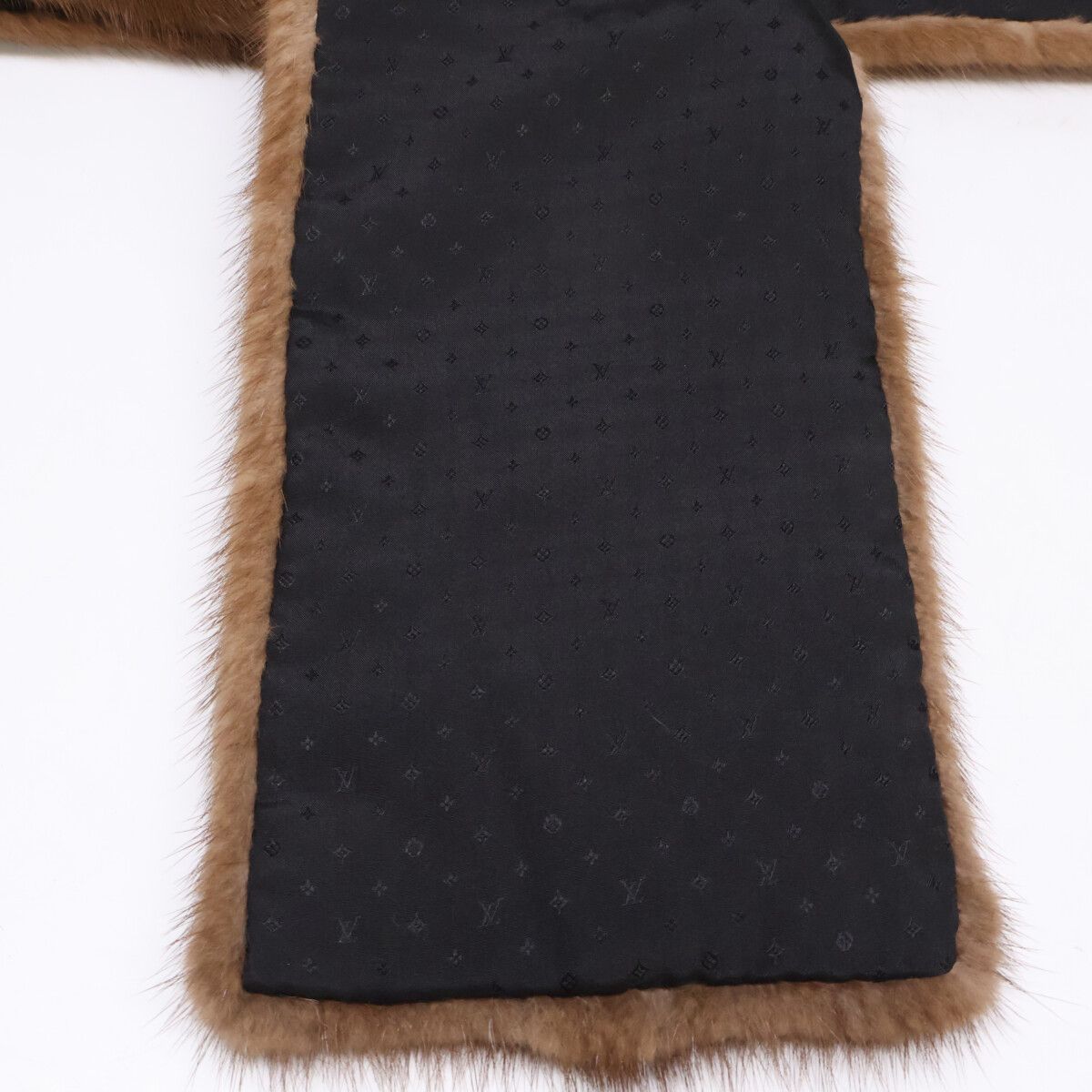 LOUIS VUITTON ルイヴィトン M78744 ミンク100 モノグラム マフラー