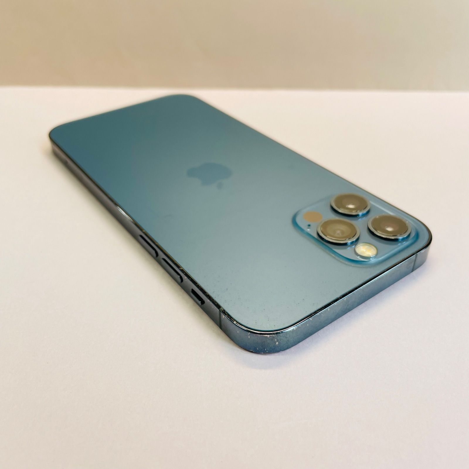 iPhone 12 Pro 256GB SIMフリー 電池100% 61594 - メルカリ