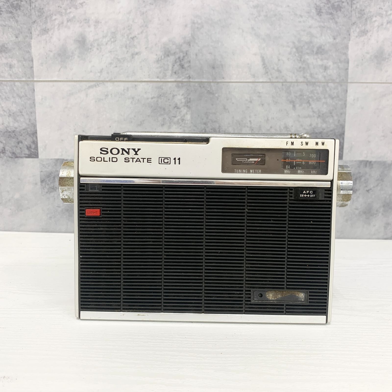 ジャンク SONY ソニー ICF-110 ラジオ ベルト付きキャリングケース付属