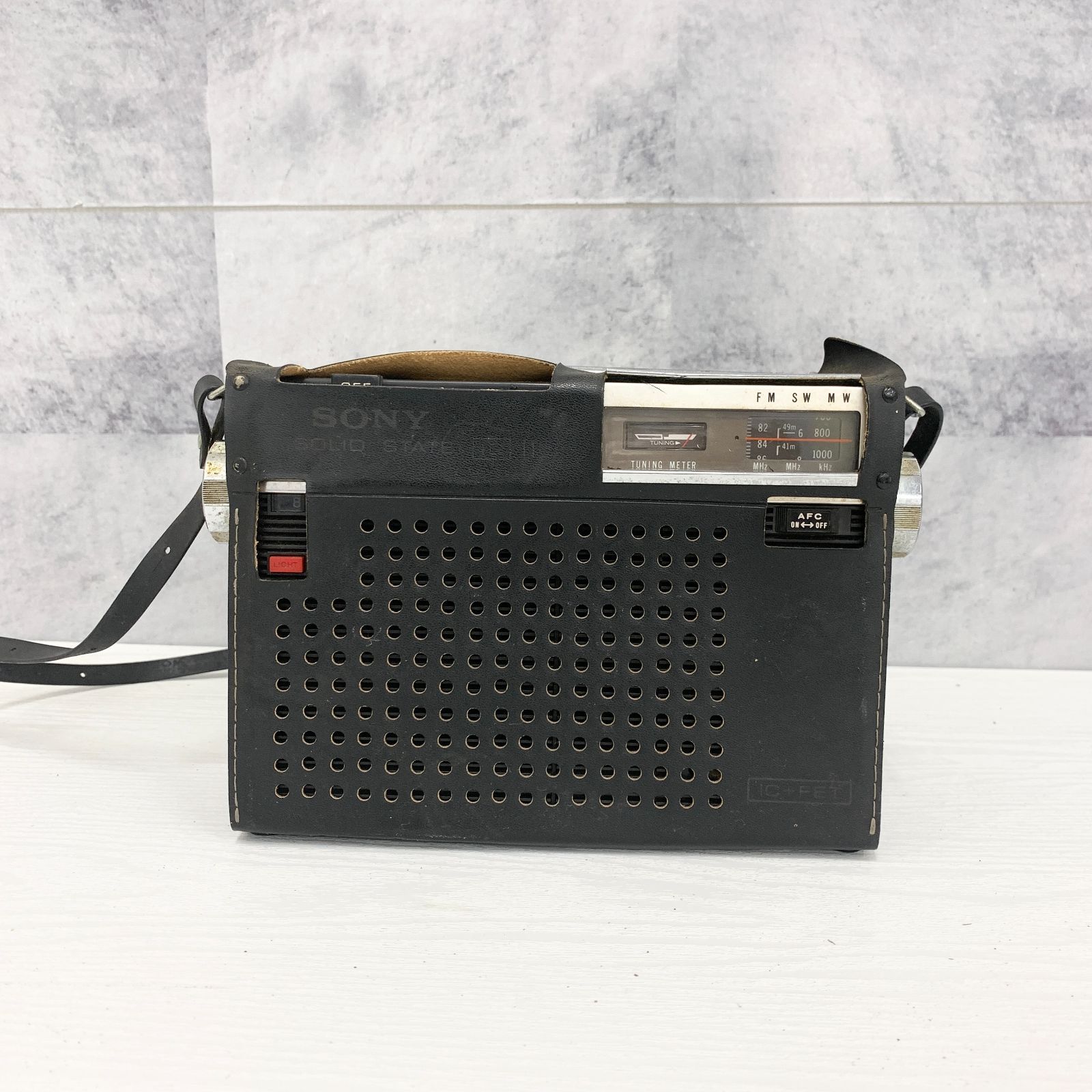 ジャンク SONY ソニー ICF-110 ラジオ ベルト付きキャリングケース付属