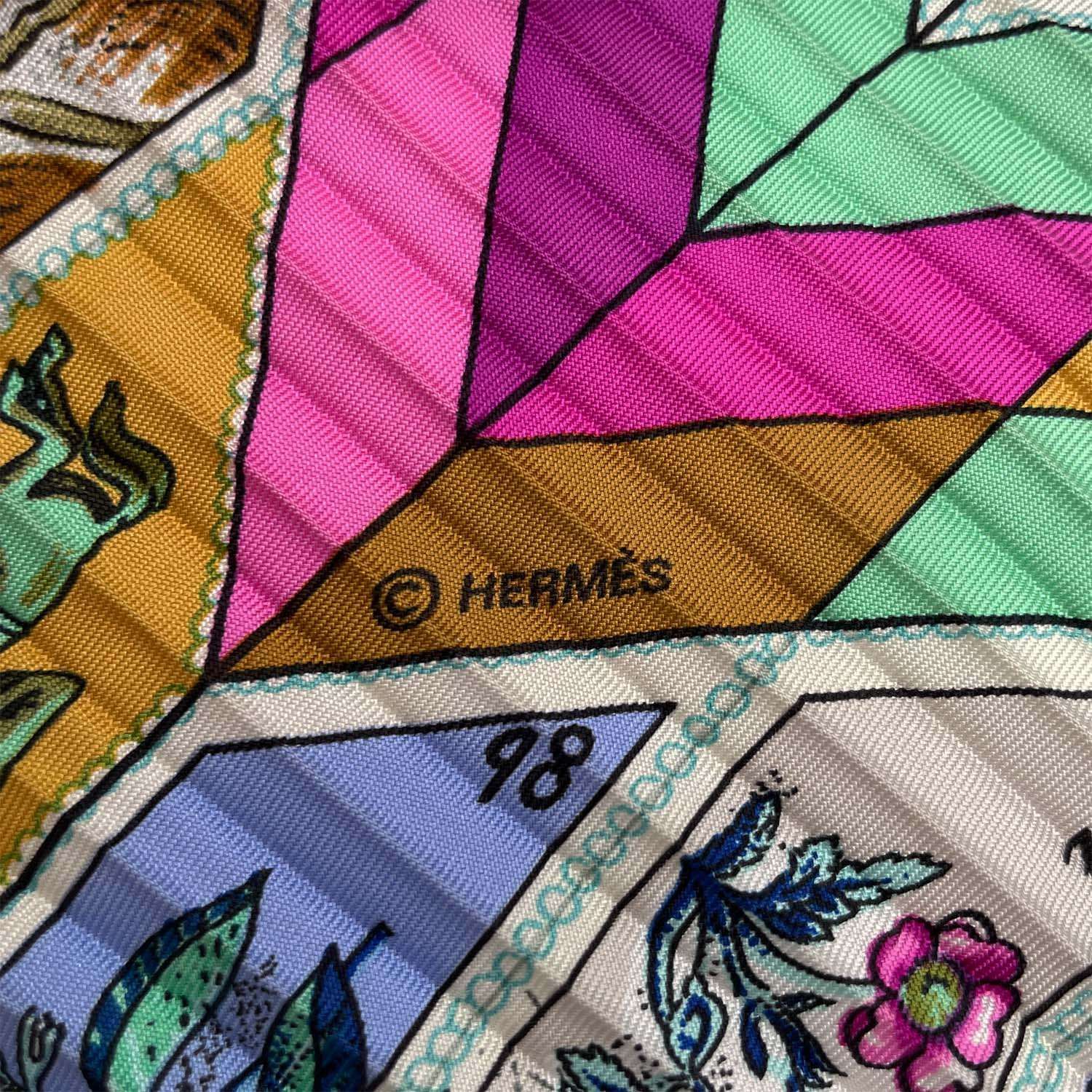 HERMES エルメス カレ90 プリーツ CORRESPONDENCE 文通 スカーフ