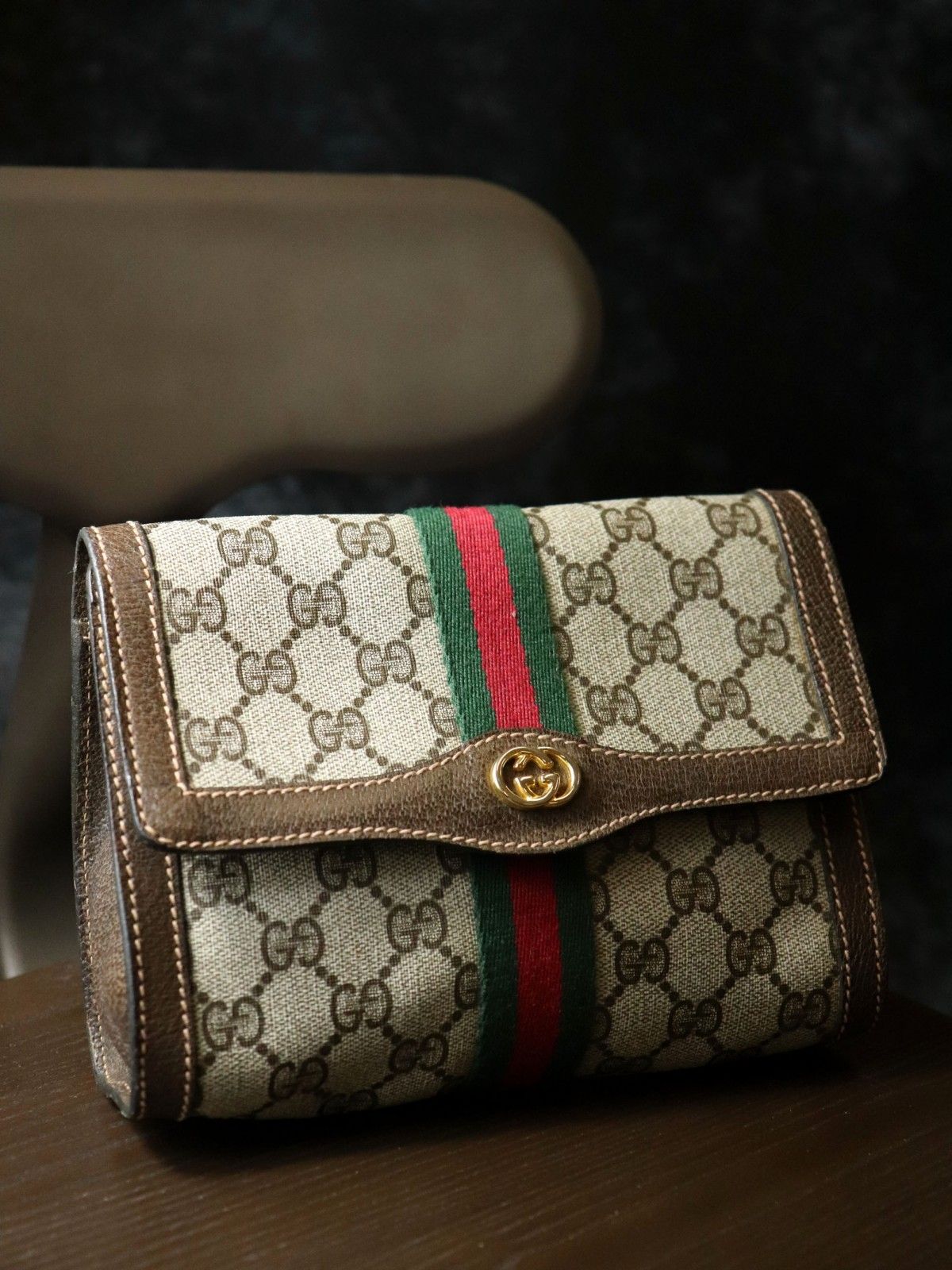 GUCCI グッチ ポーチ クラッチバッグ GGスプリーム シェリー オールド