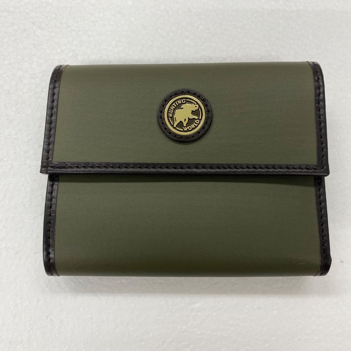【未使用級】 ハンティングワールド 三つ折り財布 キャンバス レザー カーキ HUNTING WORLD カーキ 三つ折り財布 - メルカリ