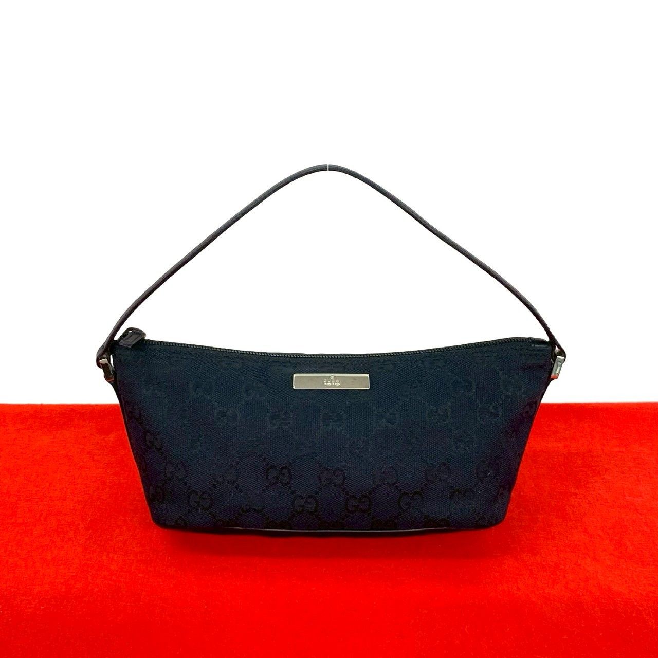 極 美品 希少品 GUCCI グッチ ロゴ プレート 金具 GG 柄 キャンバス