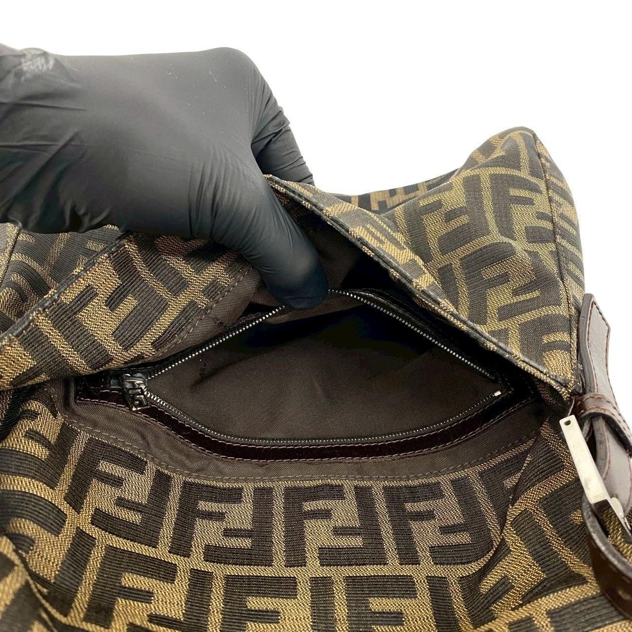 極 美品 FENDI フェンディ マンマバケット ズッカ FF 柄 キャンバス