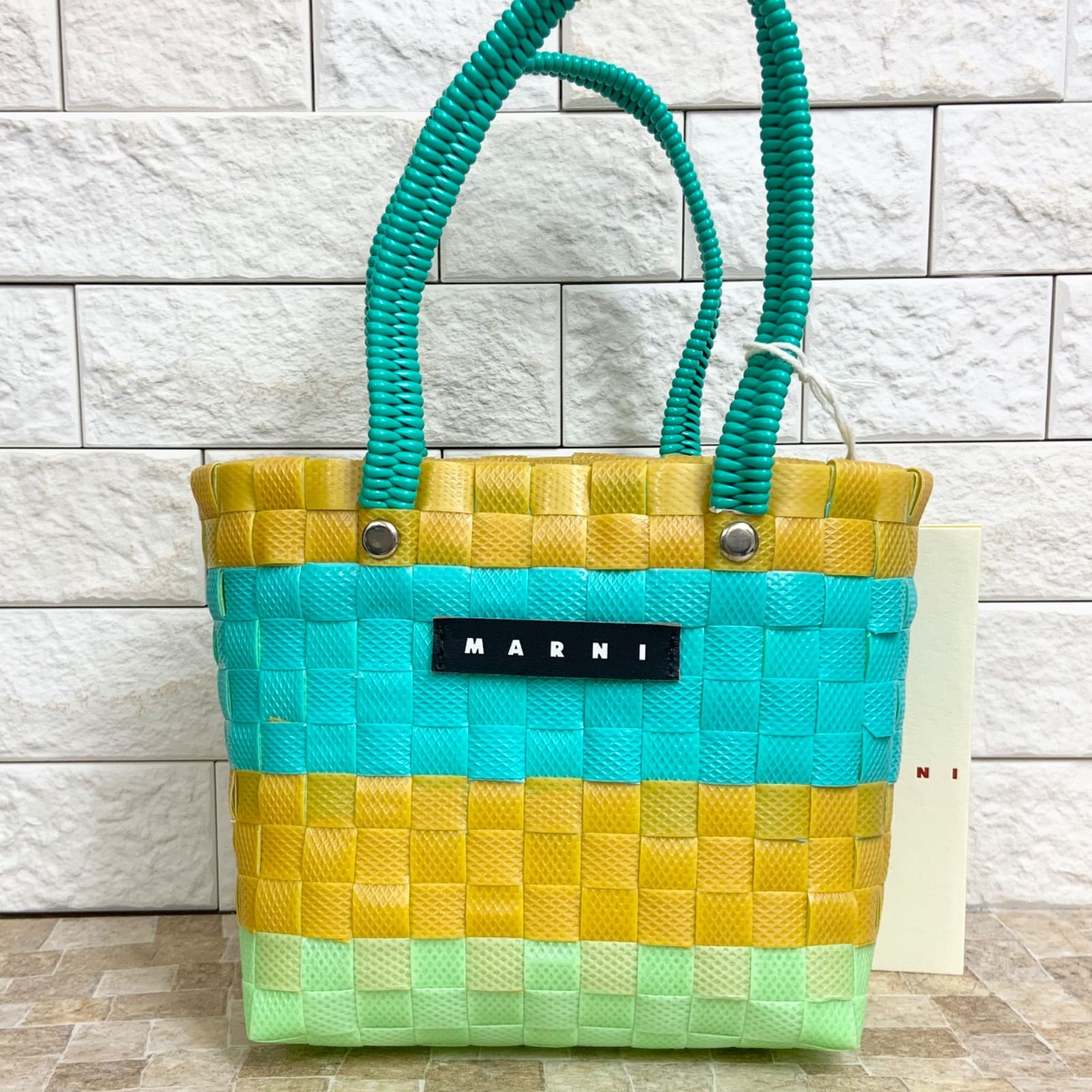 週末セール新品未使用品MARNI かごバッグ 青/黄/緑かわいいです！ タグ付き 未使用品】MARNI マルニ サンデーモーニング M00816 イエロー