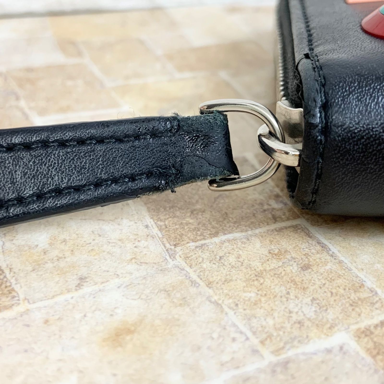 FENDI フェンディ レインボー マルチ スタッズ RAINBOW STUDS レザー