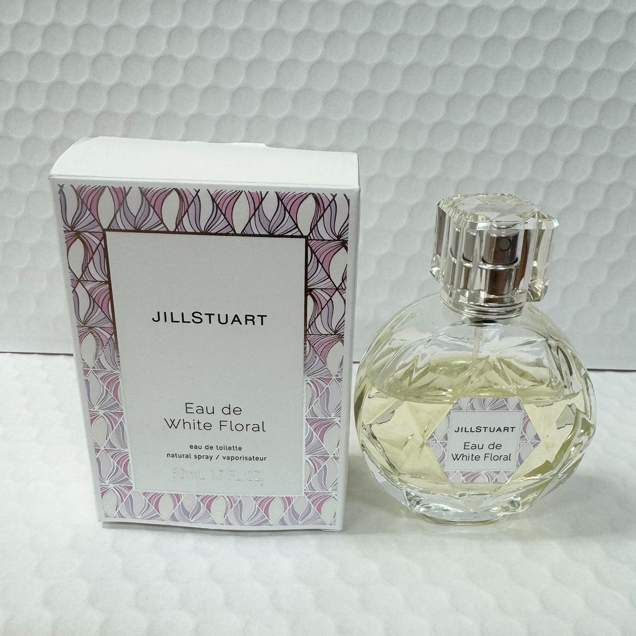 中古・箱付き】JILLSTUART ジルスチュアート オード ホワイト