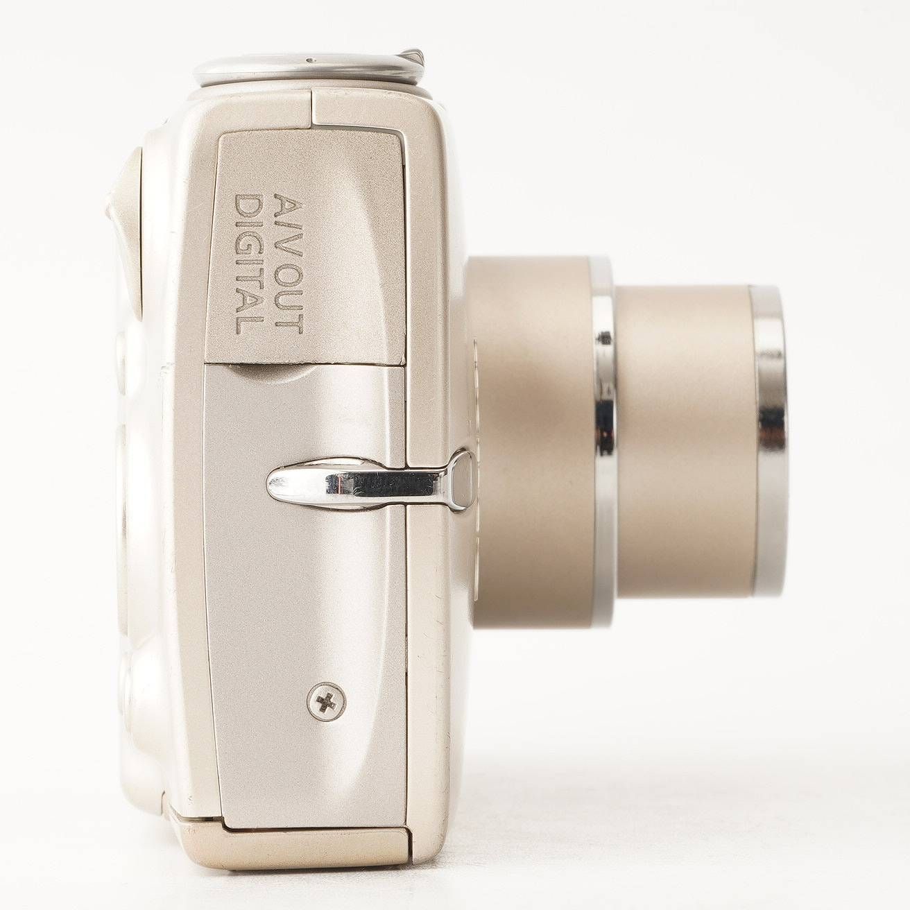 Canon IXY DIGITAL 700 サテンベージュ デジカメ キヤノン キヤノン Canon IXY DIGITAL 700 サテン ベージュ 3x 光学ズーム