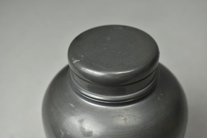蔵A6421a】煎茶道具 古錫 茶壷 乾茂號造 唐物 高14㎝×幅11㎝ 754g 箱付