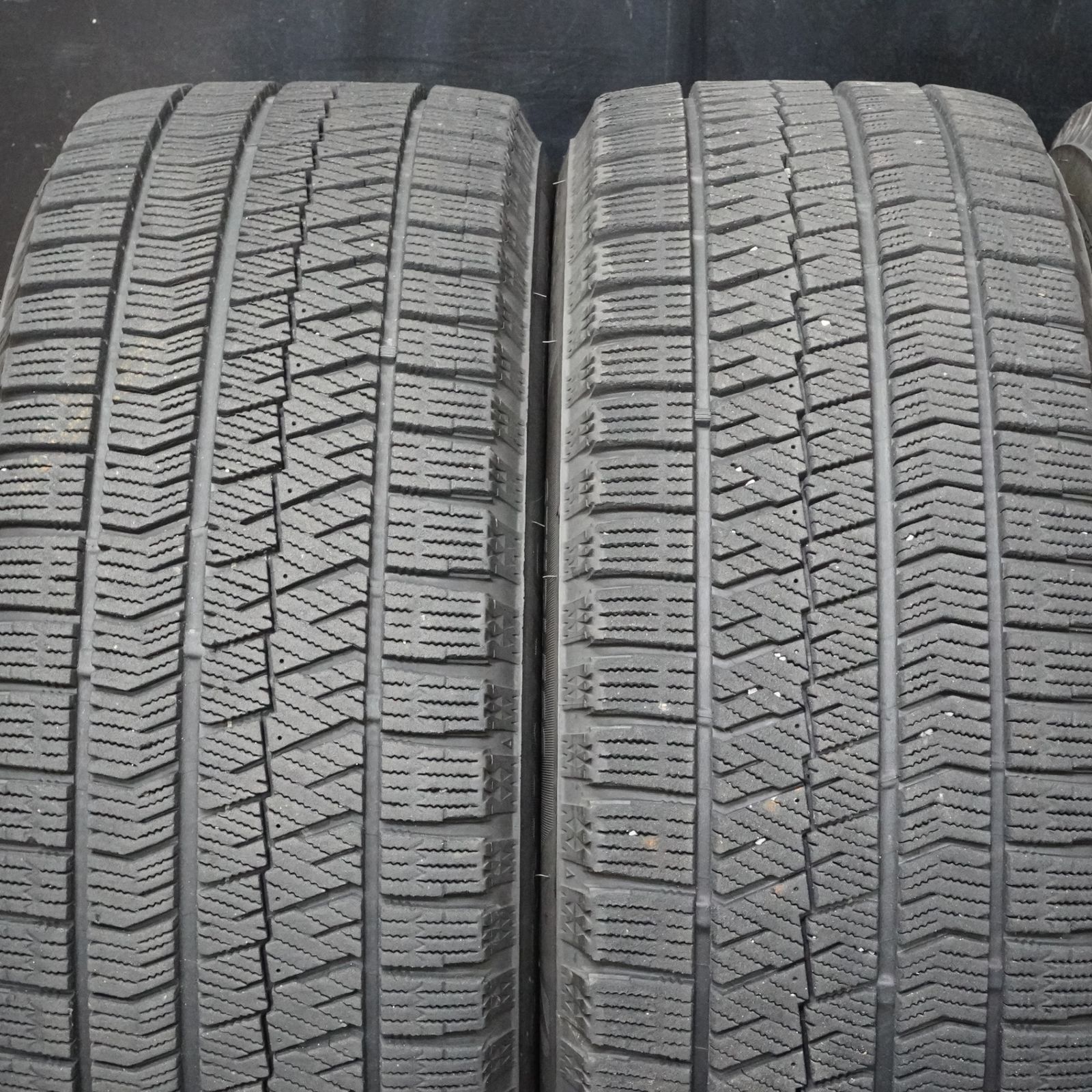 専用22 BRIDGESTONE VRX2 205/55R16 スタッドレス 22年製 BMW 1シリーズ 2シリーズ スタッドレス ブリヂストン VRX2 205