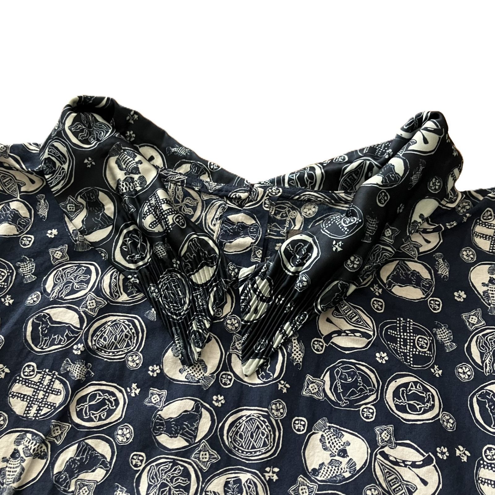 コテラック トップス ブラウス（柄）新品未着用 Cotelac/コテラック】半袖 ブラウス シルク混 和柄 デザインシャツ