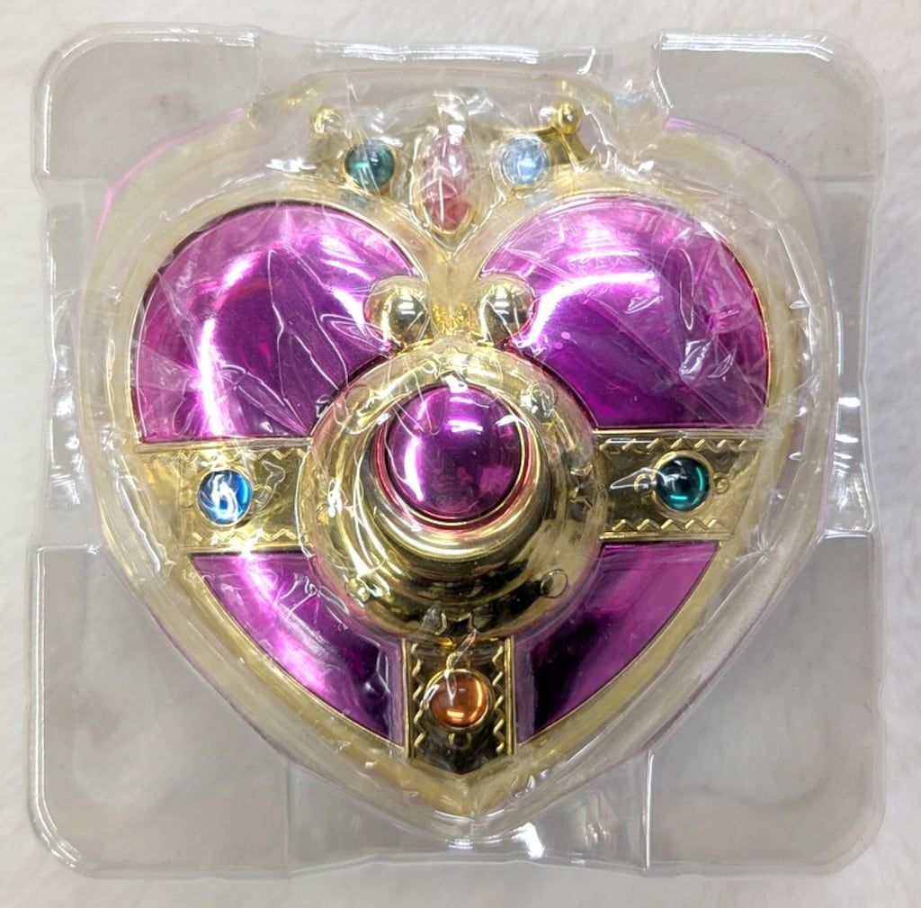 セーラームーン20th anniversaryコズミックハートミラーケース