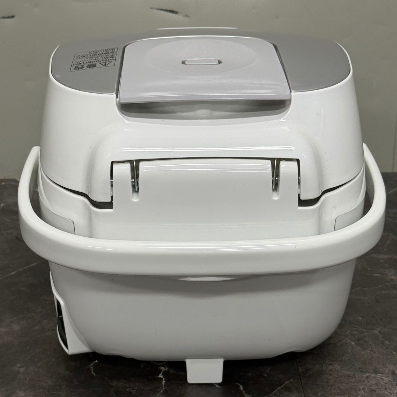 ☆送料込！2021年製 象印 ZOJIRUSHI NL-BD05-WA 極め炊き 3合炊き 