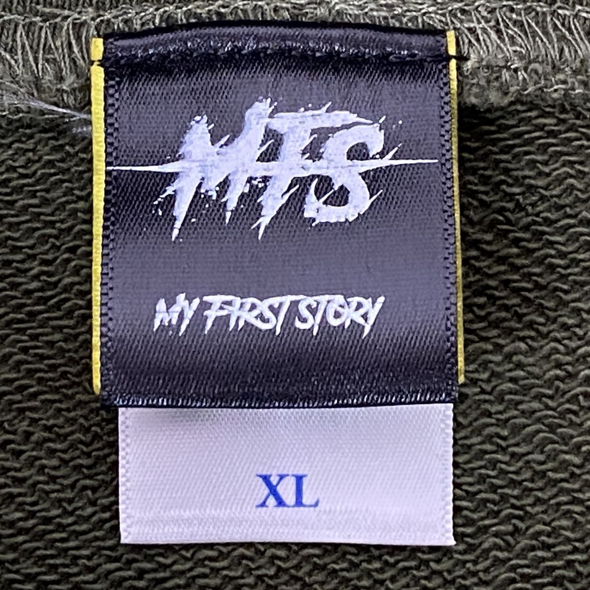 MY FIRST STORY マイファス パーカー カーキ XLサイズ ※中古 - メルカリ