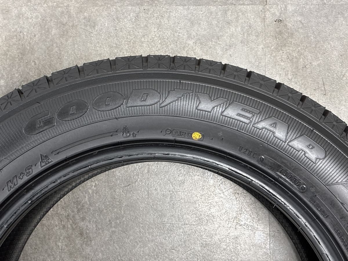 イボ付 バリ溝】グッドイヤー アイスナビ SUV 235/60R18 4本セット