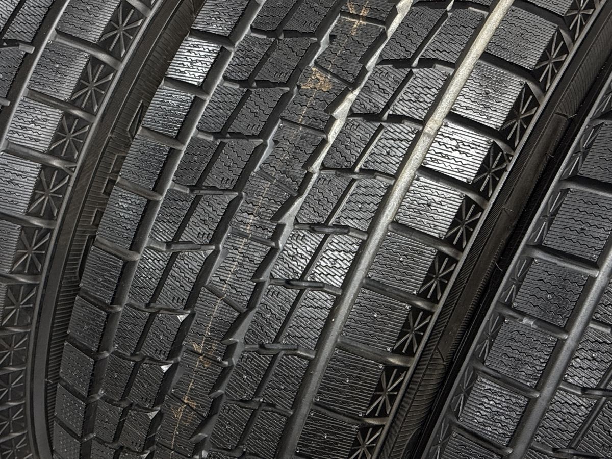 イボ付 バリ溝】グッドイヤー アイスナビ SUV 235/60R18 4本セット