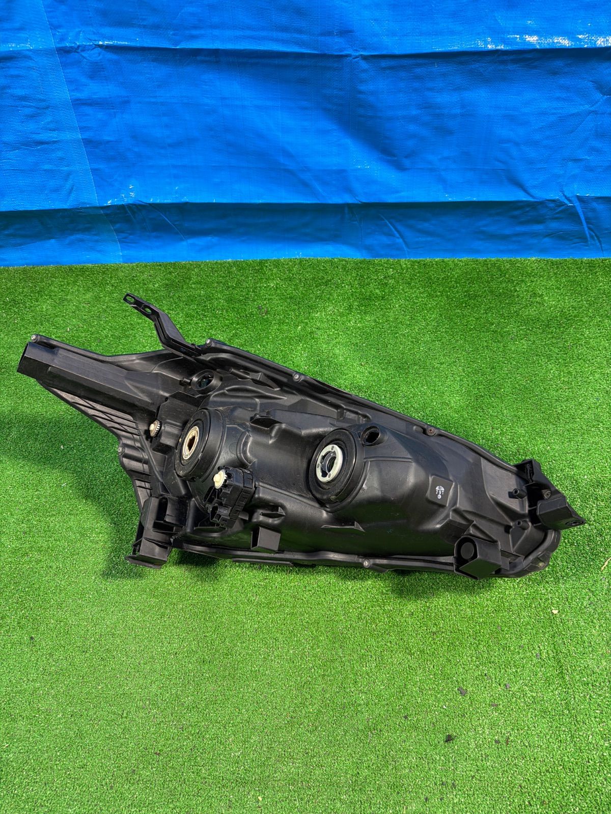 トヨタ シエンタ NSP170G 純正 左側 ヘッドライト KOITO 52-282 (2234