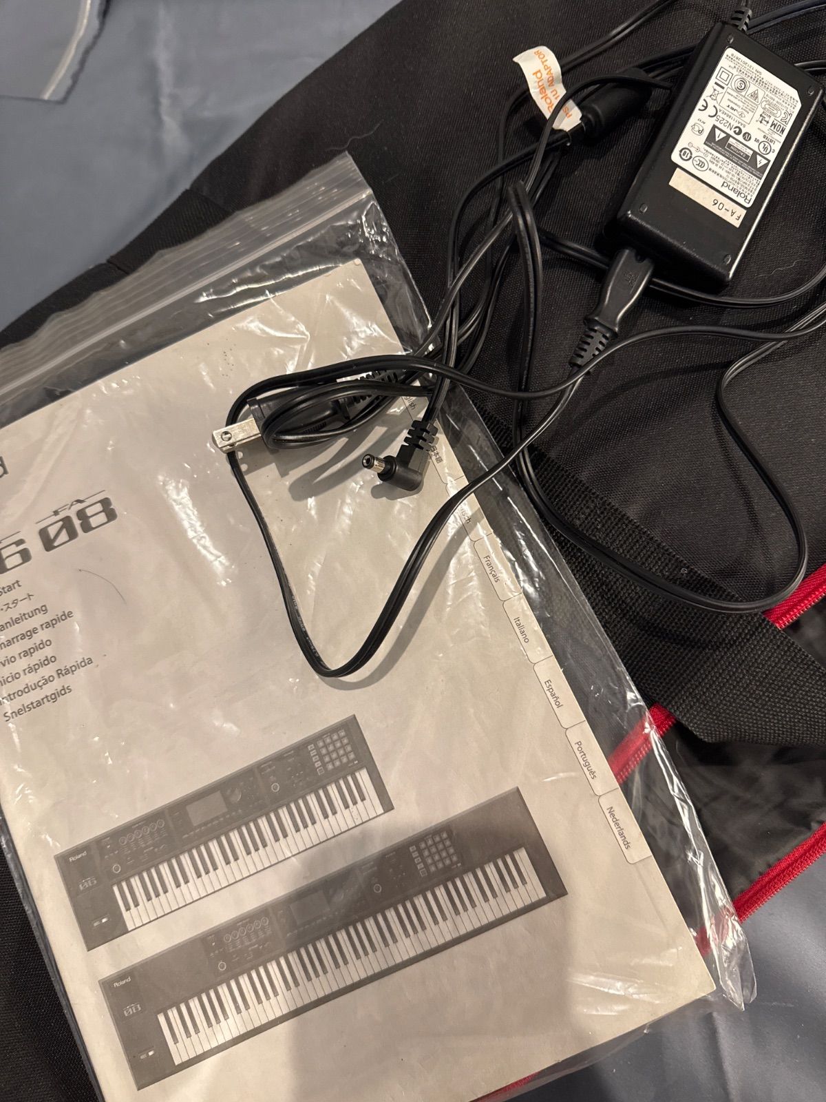 Roland FA-06 シンセサイザー ソフトケース付属 - メルカリ