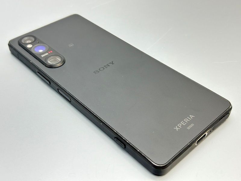 美品】 SIMフリー au SOG10 SONY Xperia 1 V ブラック エクスペリア 