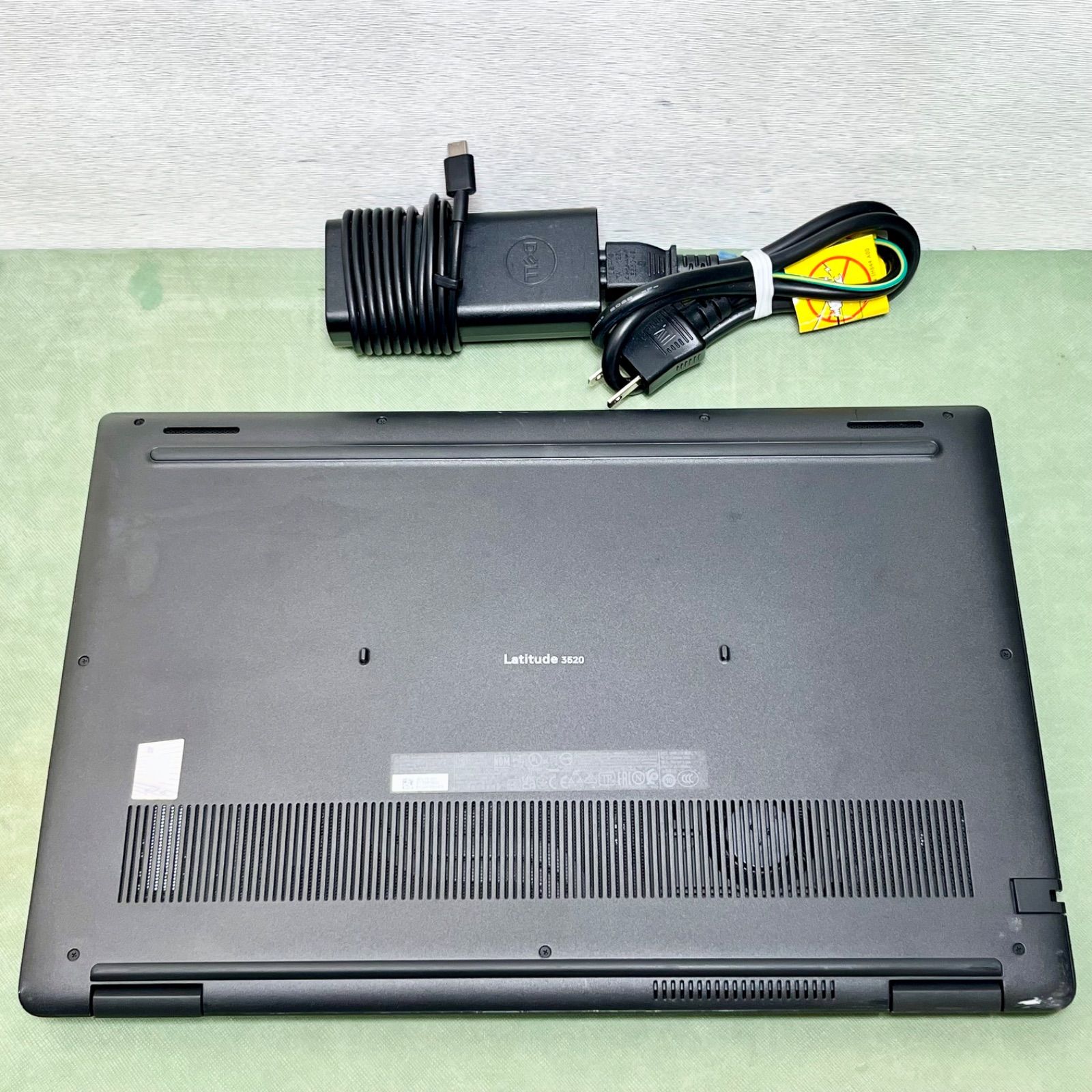 DELL Latitude 3520 Core i5 第11世代 8GB 256GB SSD - メルカリ