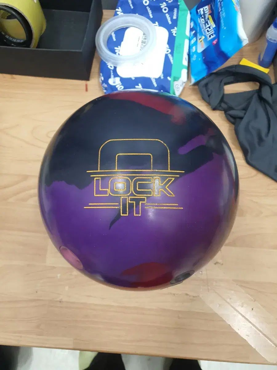 中古ボーリングボール 13p ロックイット