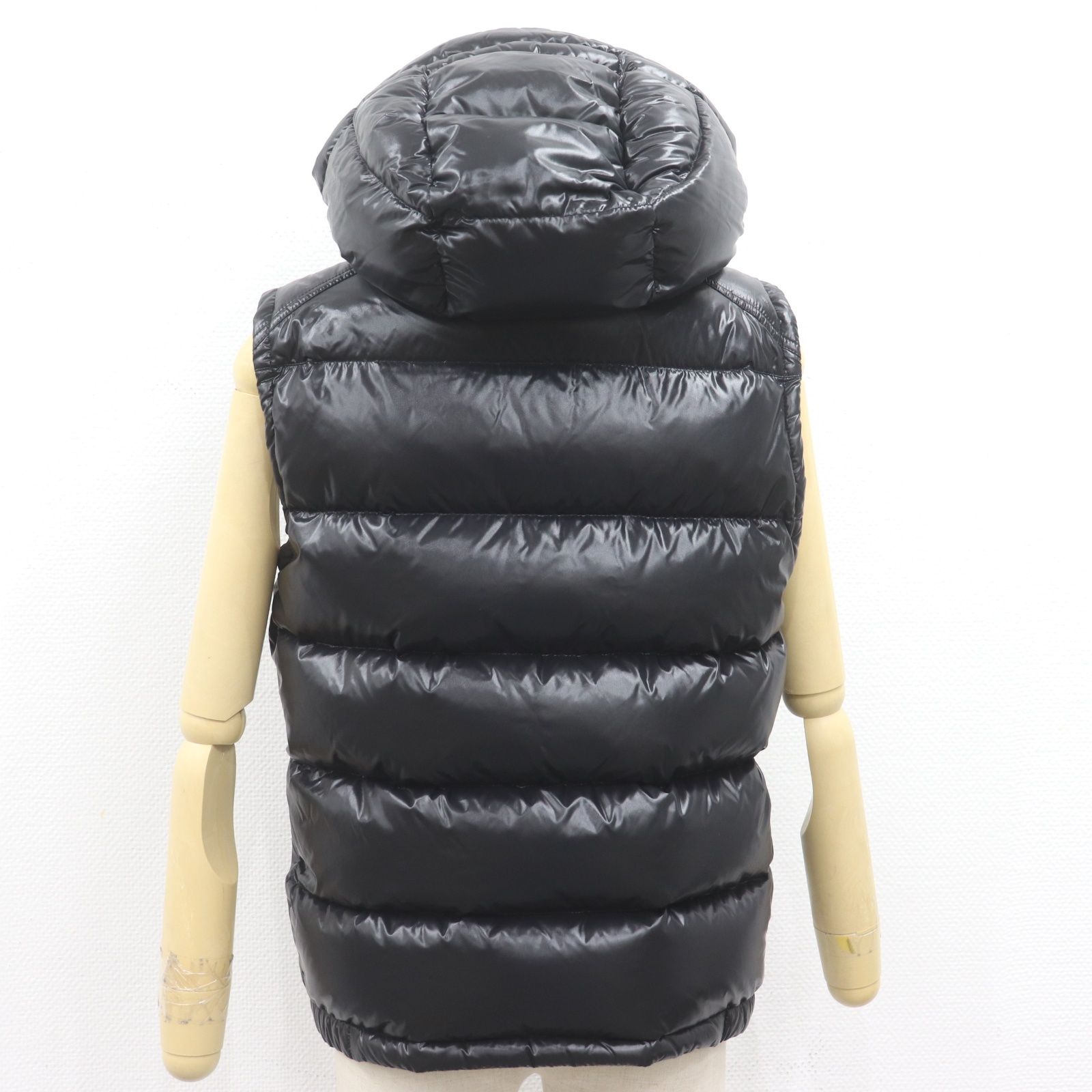IT636P4JV09G 国内正規品 MONCLER モンクレール LACET ラセット ダウン