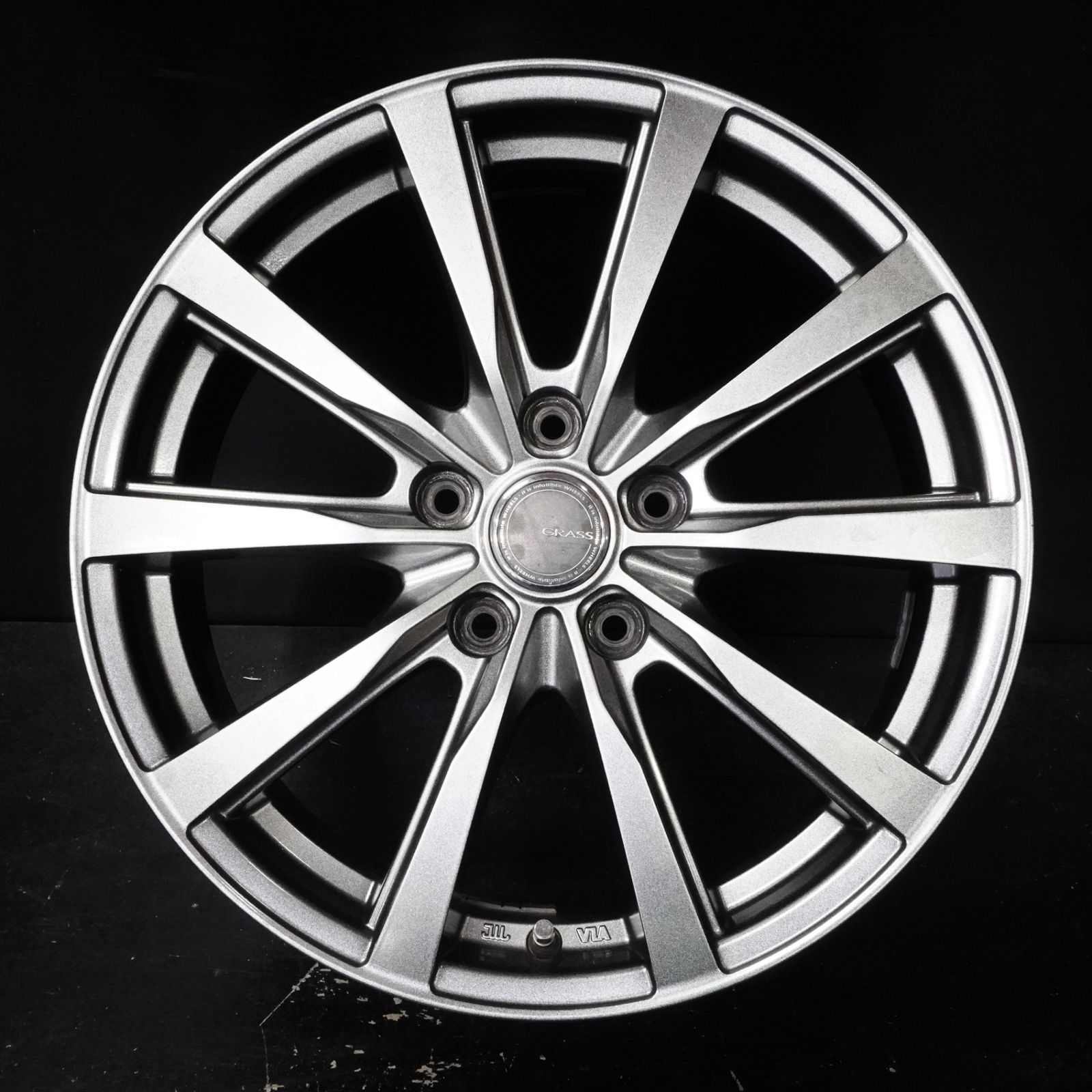 中古ホイール ヨコハマ GRASS 17インチ 4本セット 7J +48 5H PCD114.3