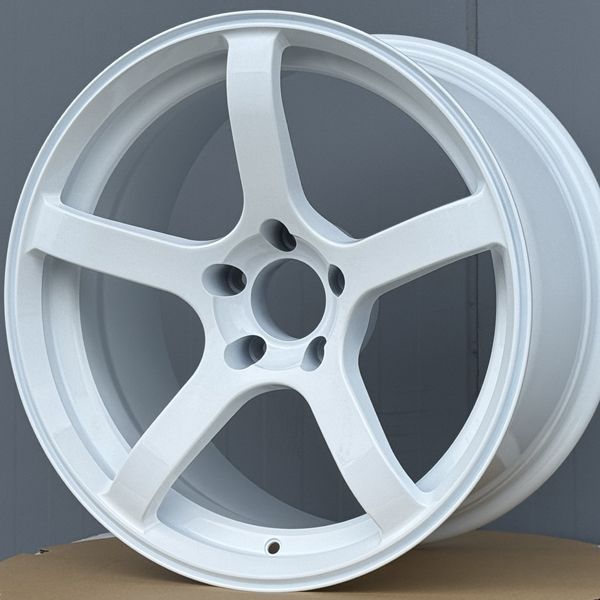 18インチ ホワイト 5スポークホイールセット 2本セット 18x9.5J+28 114.3-5H 18インチ 5本スポーク グロスホワイト