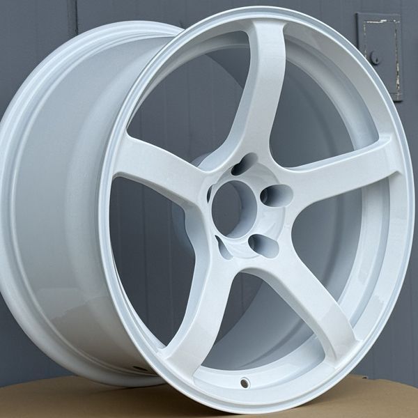 2本セット 18x9.5J+28 114.3-5H 18インチ 5本スポーク グロスホワイト
