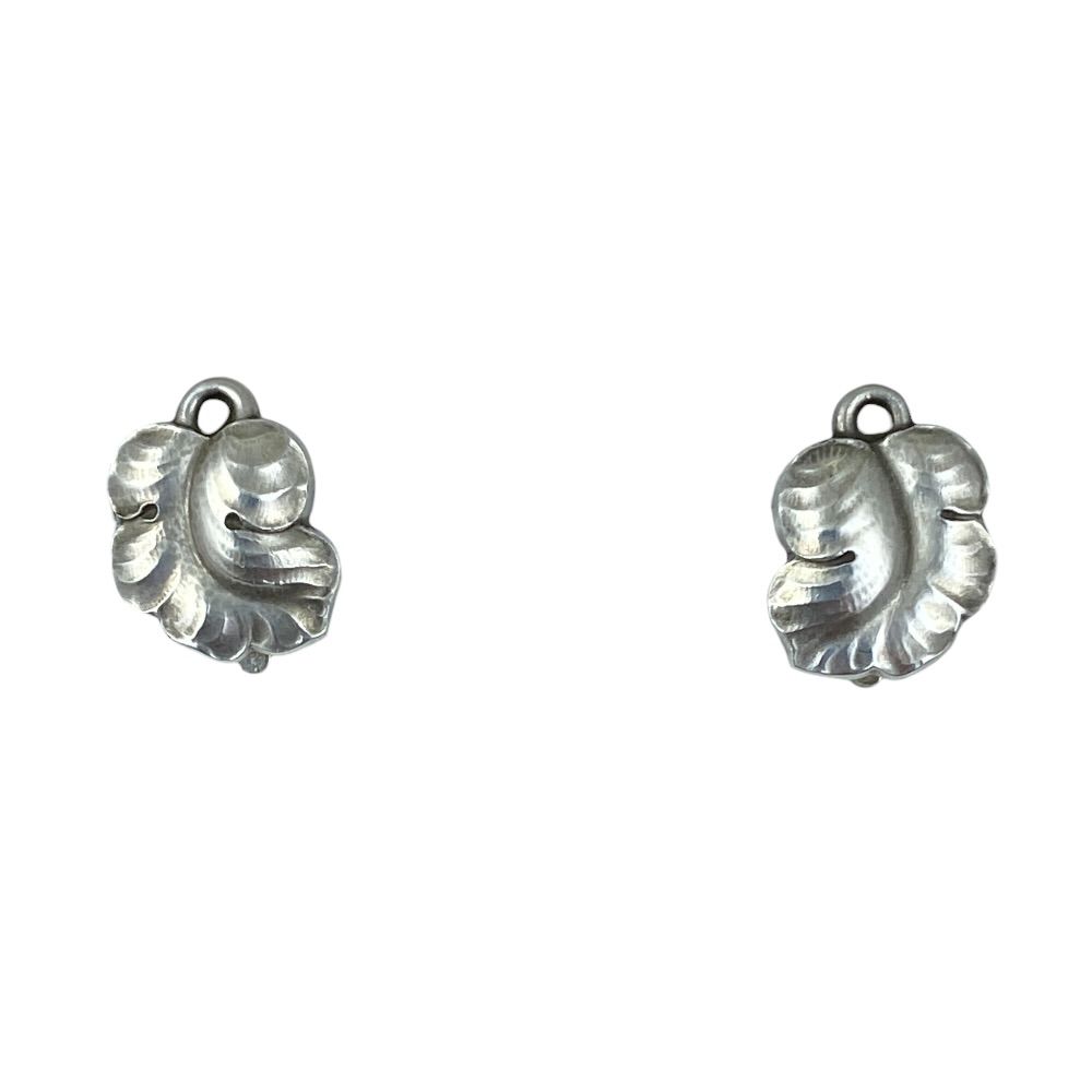 GEORG JENSEN ジョージジェンセン グレープリーフモチーフ イヤリング 50B シルバー925 シルバー エレガント 洗練 上質 デイリー 定番 実用的