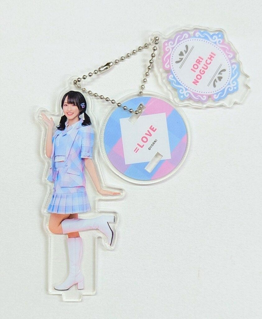 LOVE 冬ツアーチェック衣装 野口衣織 アクリルスタンドキーホルダー