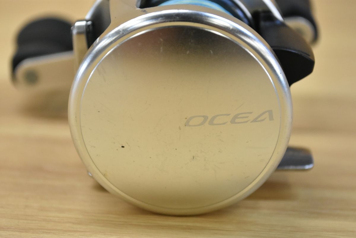 シマノ 11 オシアカルカッタ 200HG 右 SHIMANO OCEA CALCUTTA ベイト