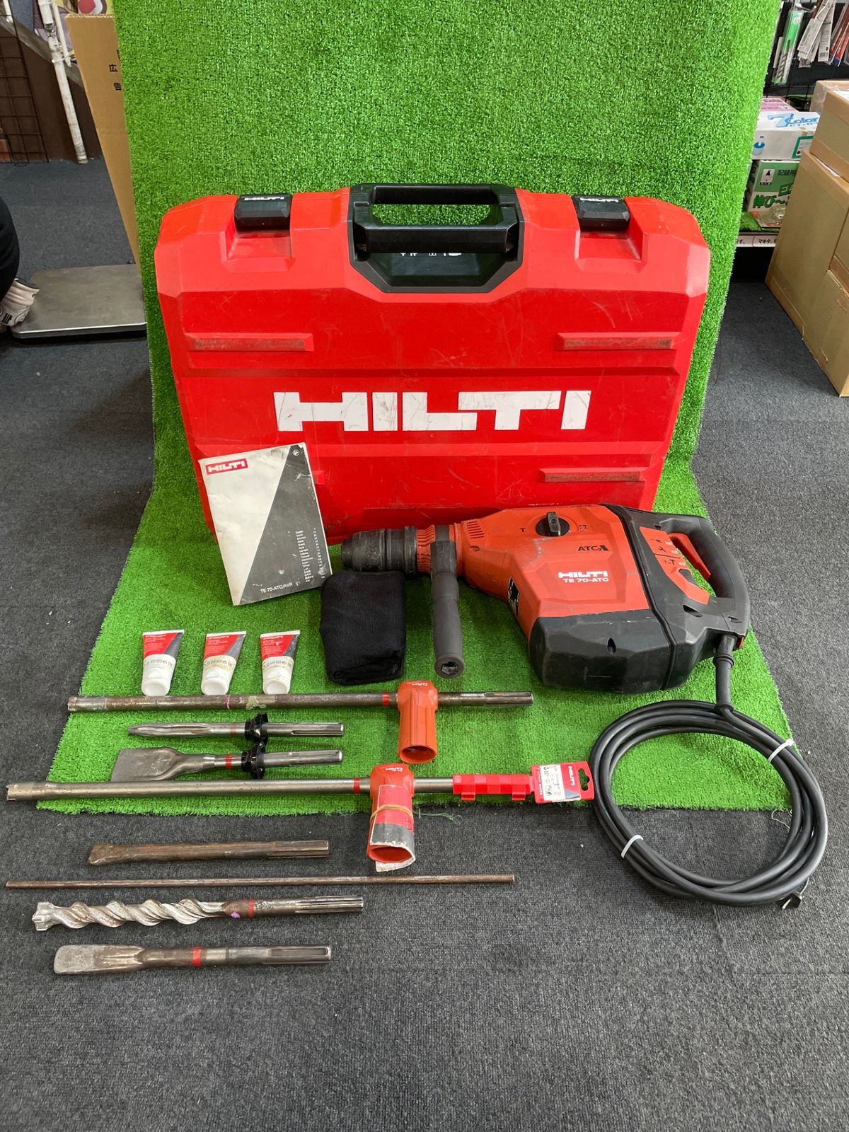HILTI TE70-ATC ロータリーハンマードリル ※ケース 付属品有 現状品(ト-37)