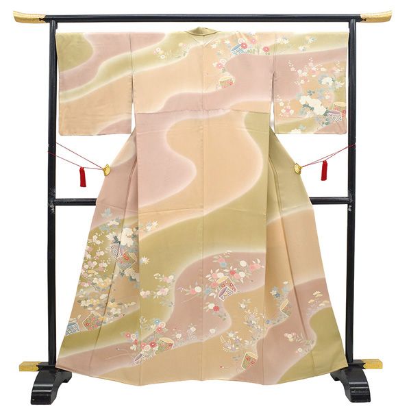 中古】 訪問着 着物 手描き友禅 フォーマル リサイクル 正絹 袷 金駒