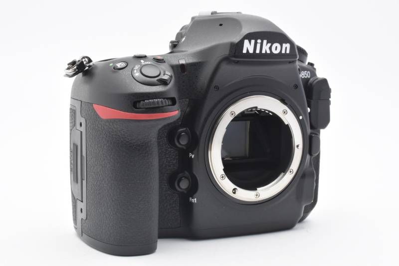 ☆極上品☆《ショット数 18,768回》ニコン NIKON D850 ボディ