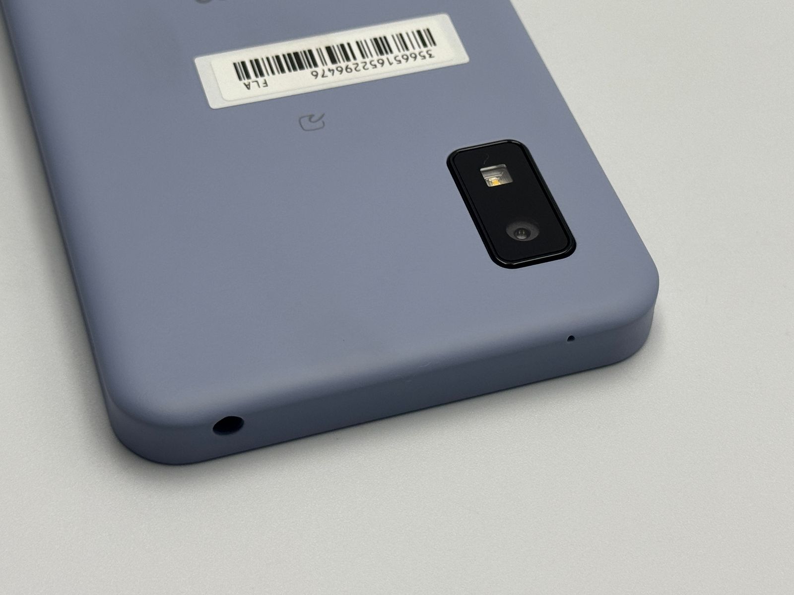 AQUOS wish2 SH-51C ブルー SIMフリー 中古A - メルカリ