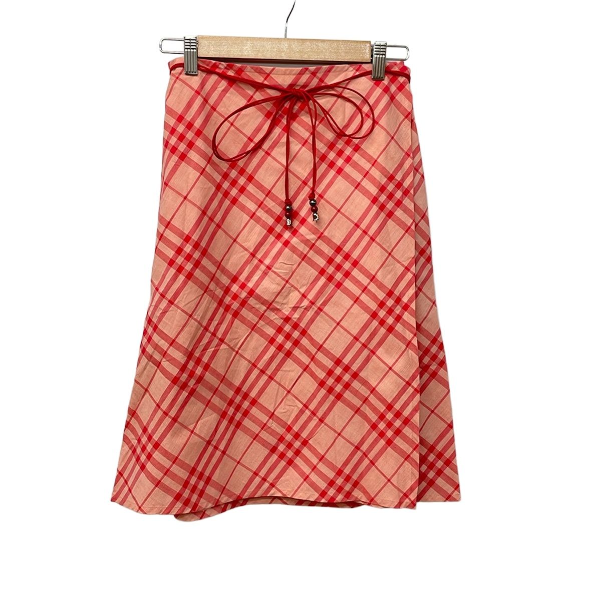 Burberry Blue Label(バーバリーブルーレーベル) 巻きスカート サイズ38 M レディース美品 レッド×ピンク ひざ丈/チェック柄
