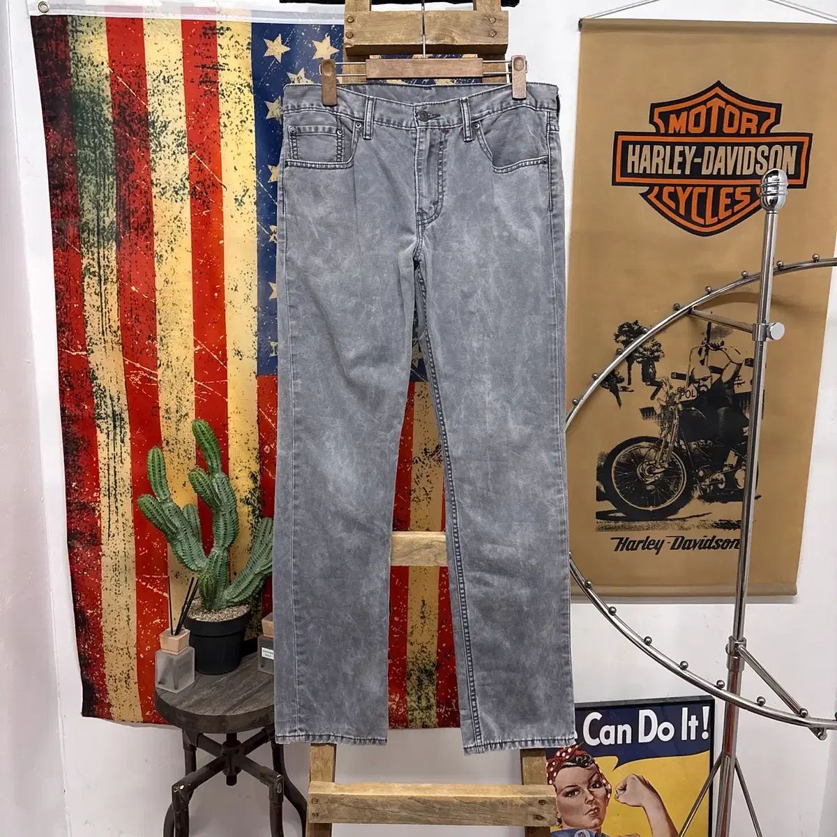 リーバイス511 ホワイトタブ スリムフィット スモーキーグレー ウォッシュ デニムパンツ N1928 7,727円