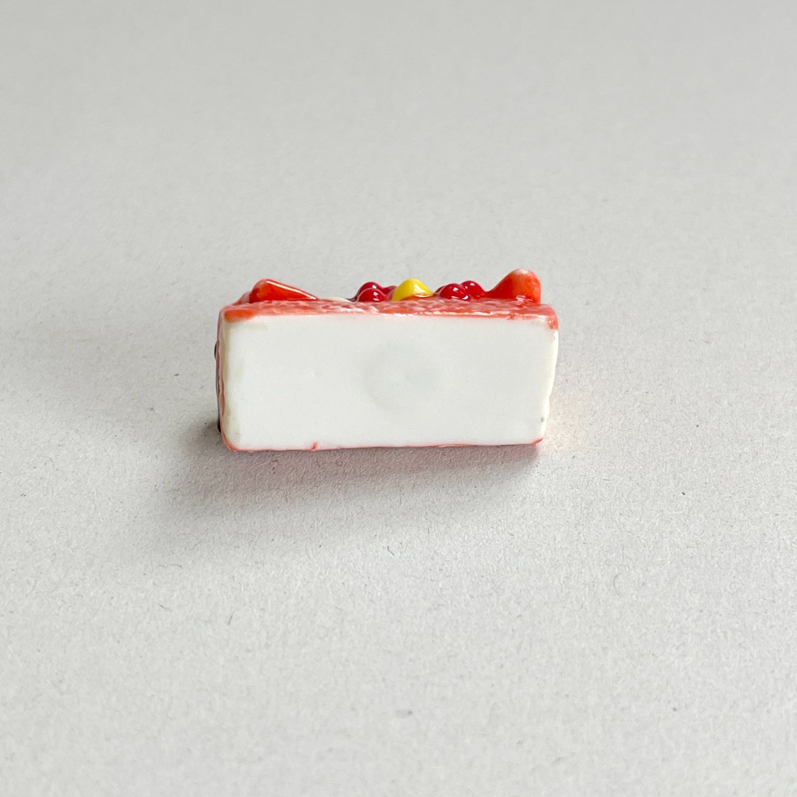 フェーヴ フルーツロールケーキ パティシエの喜び フランス フェーブ