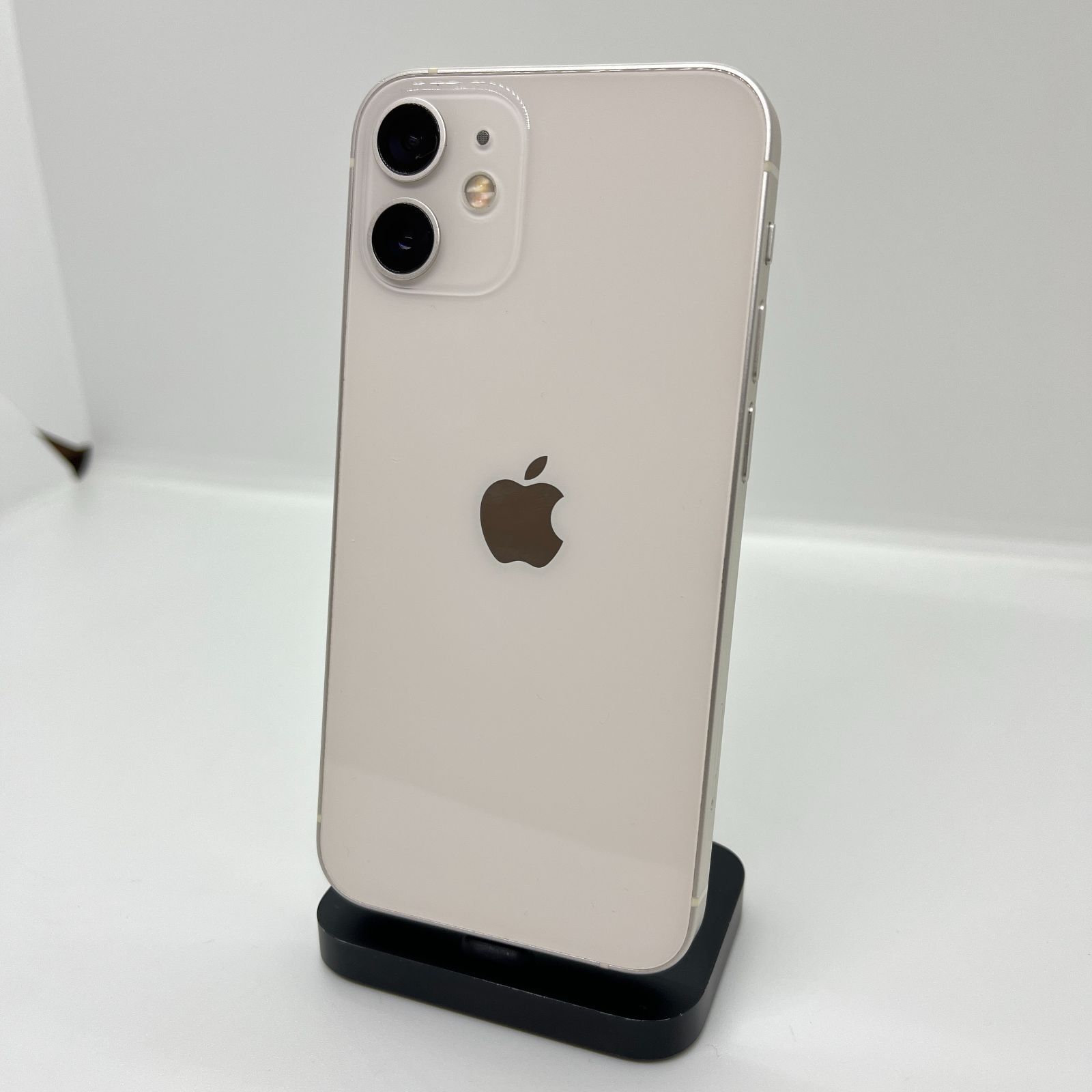 バッテリー100%】iPhone12mini 64GB ホワイト - メルカリ