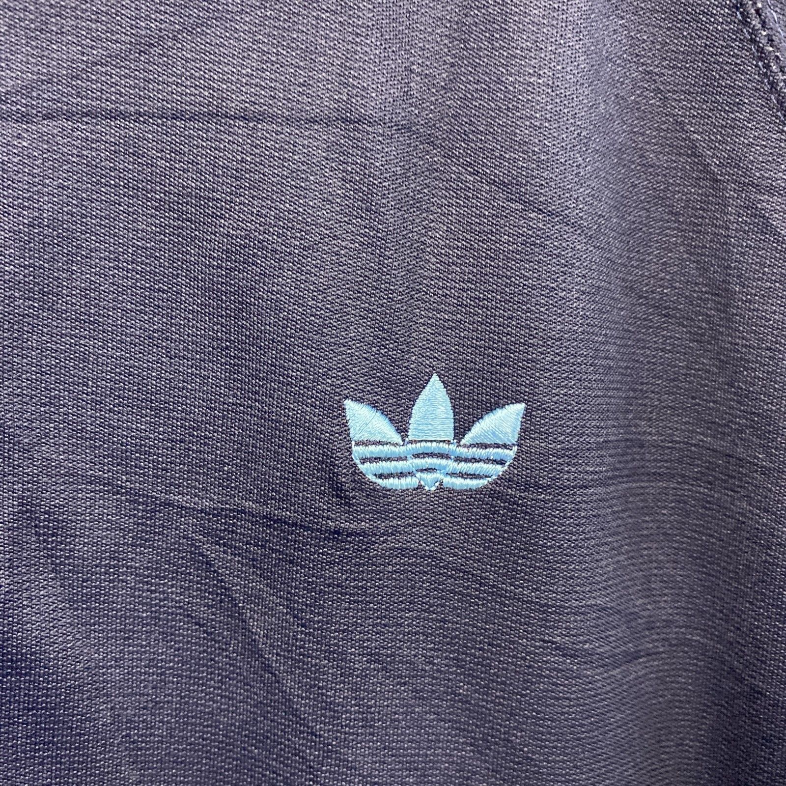 adidas アディダス トラックジャケット/ジャージ 刺繡ロゴ 紺 ネイビー