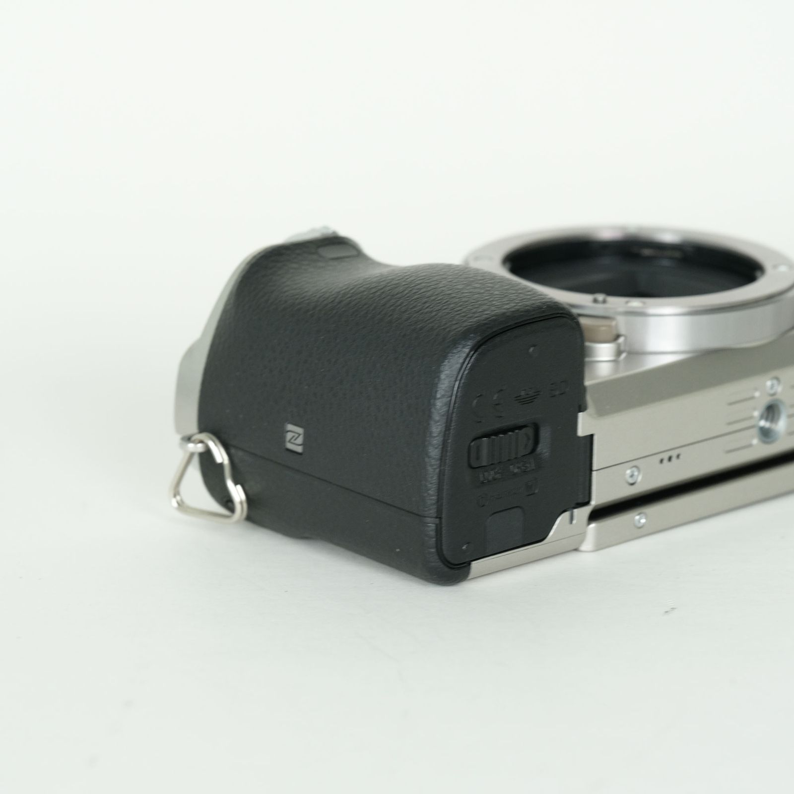 美品 | シャッター数12,340回] SONY α6000（ILCE-6000） [ボディ