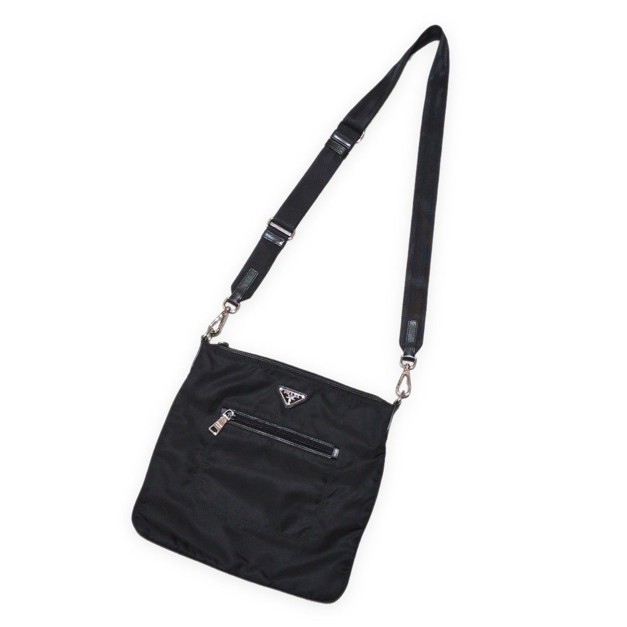プラダ　ショルダーバッグ　三角ロゴ　斜めかけ　ナイロン　ブラック　BT0715 PRADA プラダ 三角プレート BT0715 テスート ナイロンショルダーバッグ
