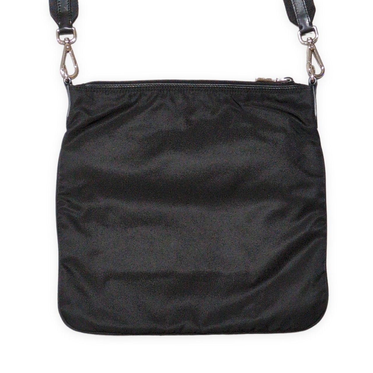 プラダ　ショルダーバッグ　三角ロゴ　斜めかけ　ナイロン　ブラック　BT0715 PRADA プラダ 三角プレート BT0715 テスート ナイロンショルダーバッグ