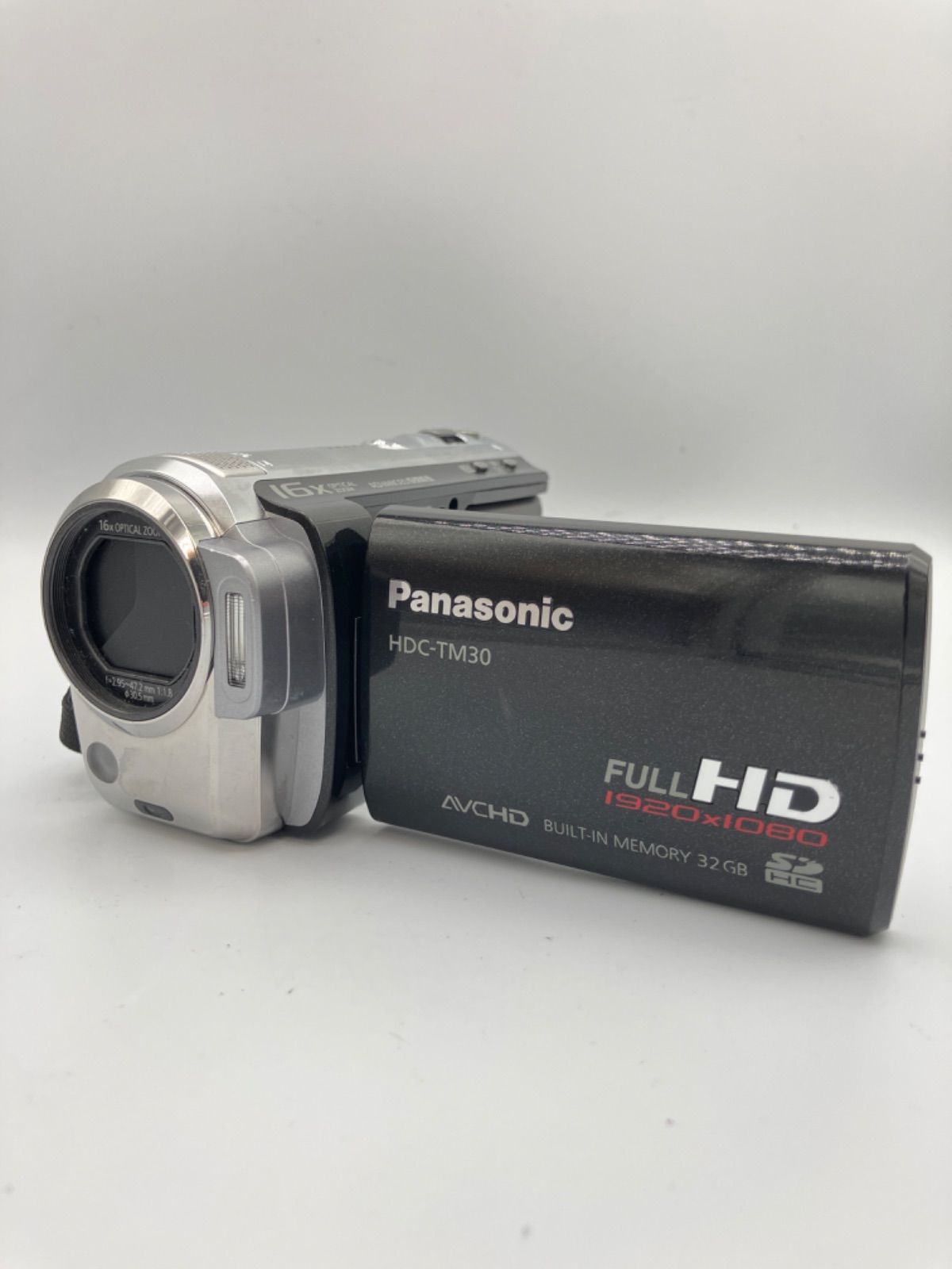 □ Panasonic パナソニック HDC-TM30 ビデオカメラ - メルカリ